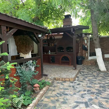 Guest house Oaza *